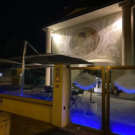 Arpini מלון Casale Cremasco-Vidolasco